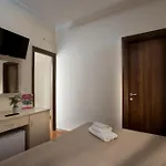 Diamond Hotel 3*