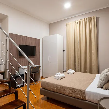 Diamond 3* نابولي