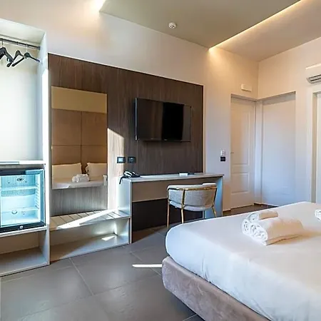 Diamond Hotel