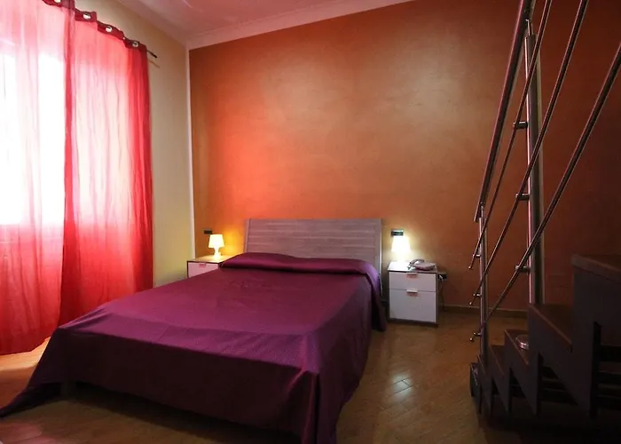 호텔 다이아몬드 3*