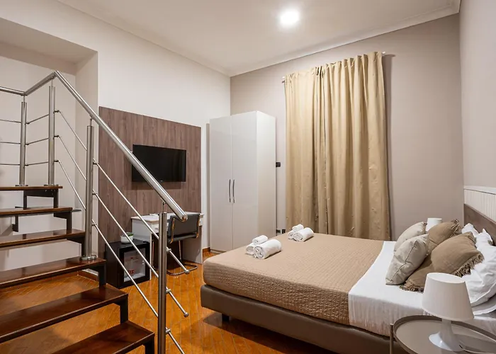 Diamond 3* Νάπολη