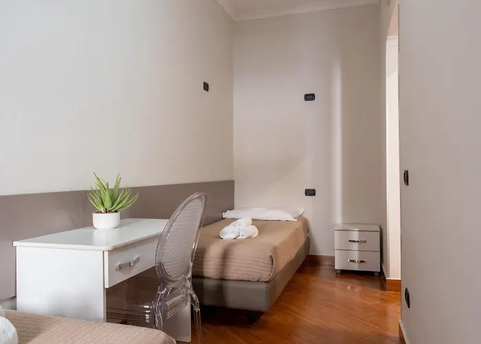 Diamond 3* Νάπολη