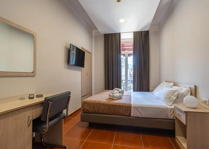 Ξενοδοχείο Diamond