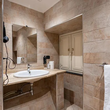 Szálloda Diamond 3*